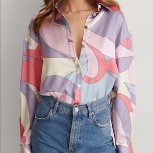 NA-KD Oversized Satin Patterned Shirt